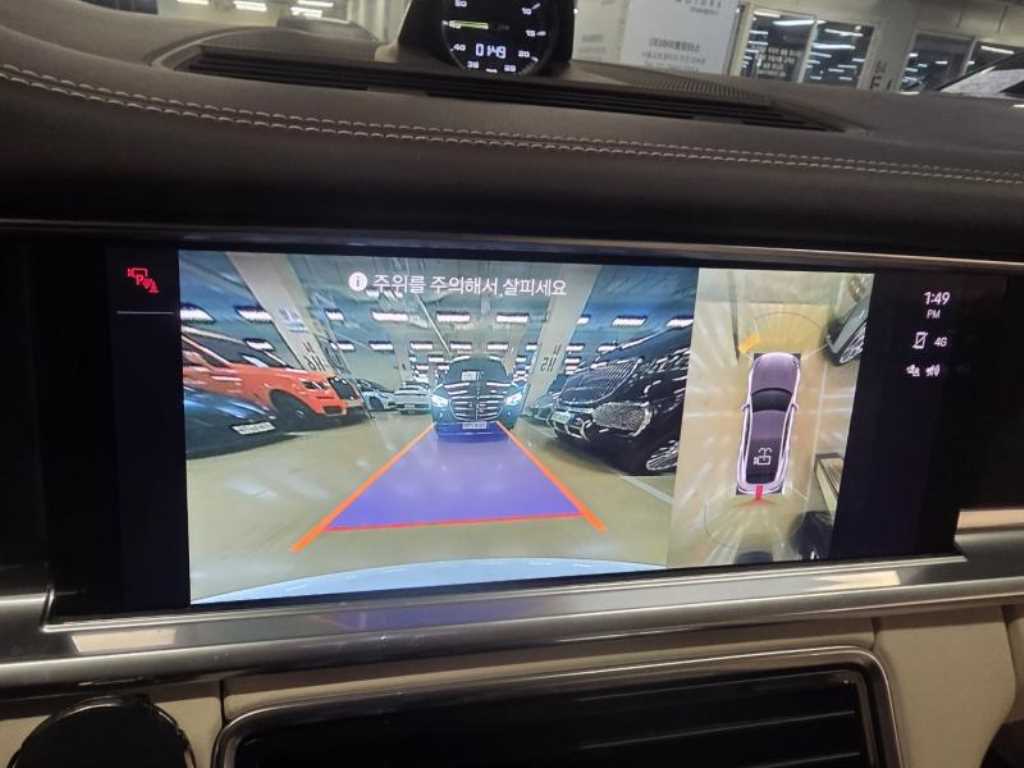 Porsche Panamera - Vista 4