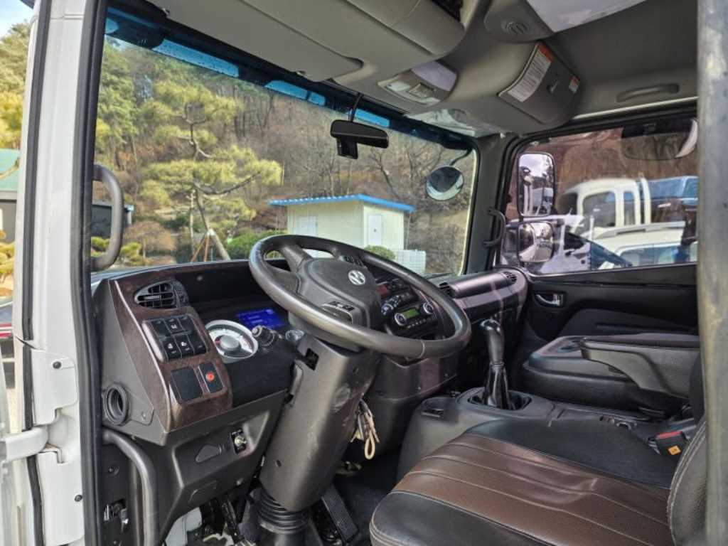 medium and large cargo Cargo 2020 Blanco - Importación desde Corea - HF Imports Iquique - Foto 14