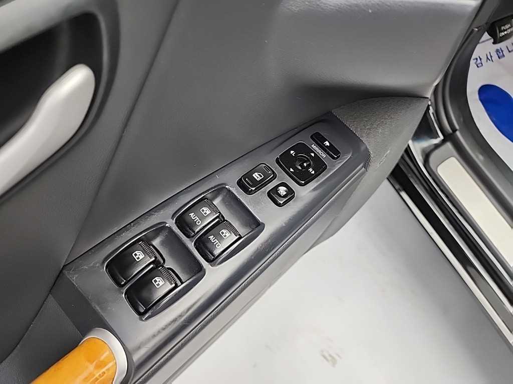 HYUNDAI Grandeur 2008 Negro - Importación desde Corea - HF Imports Iquique - Foto 16