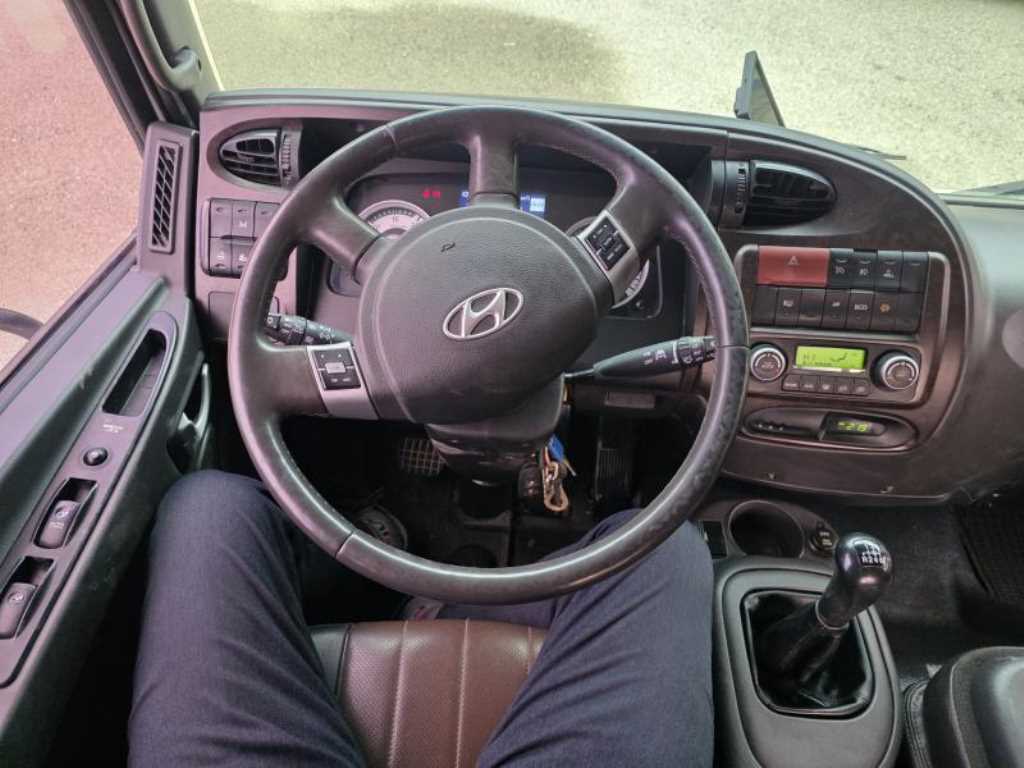 medium and large cargo Cargo 2020 Blanco - Importación desde Corea - HF Imports Iquique - Foto 18