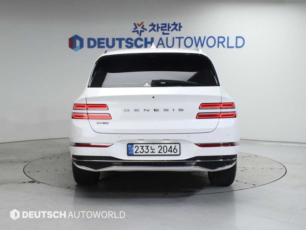 Genesis GV80 - Vista 4