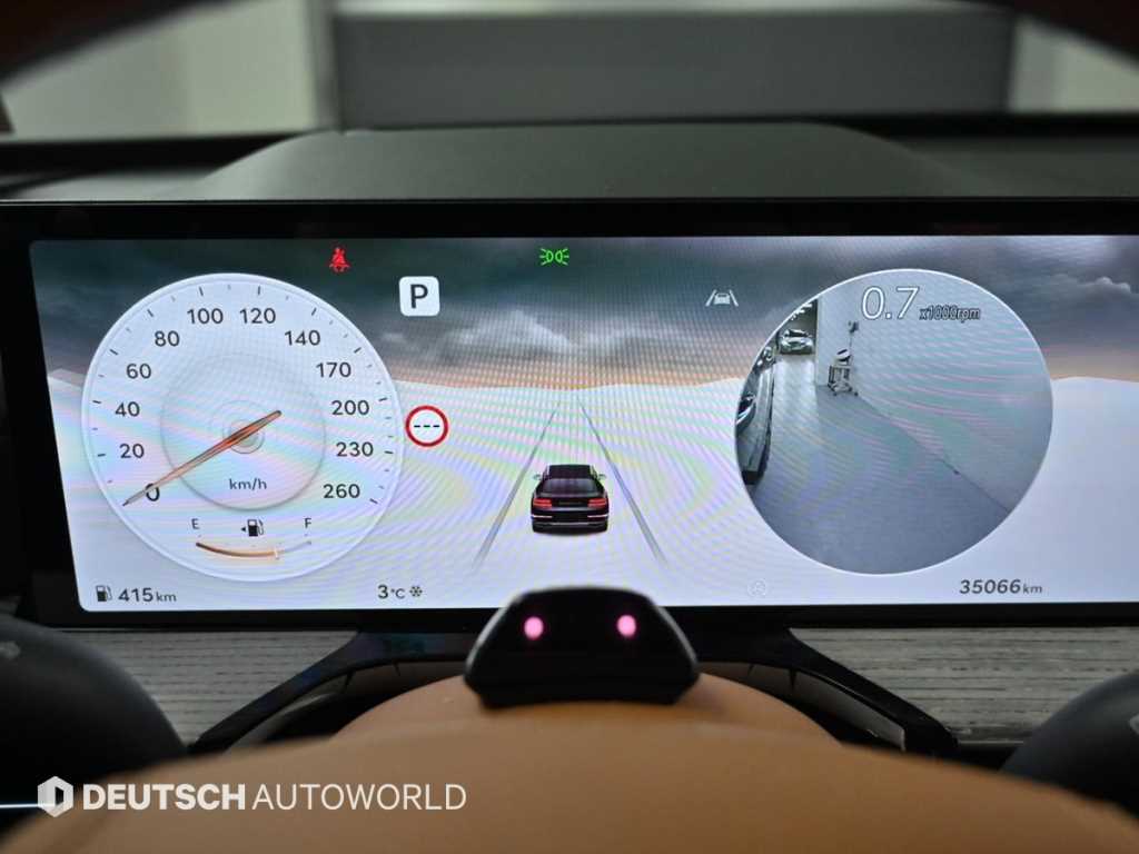 Genesis GV80 - Vista 8