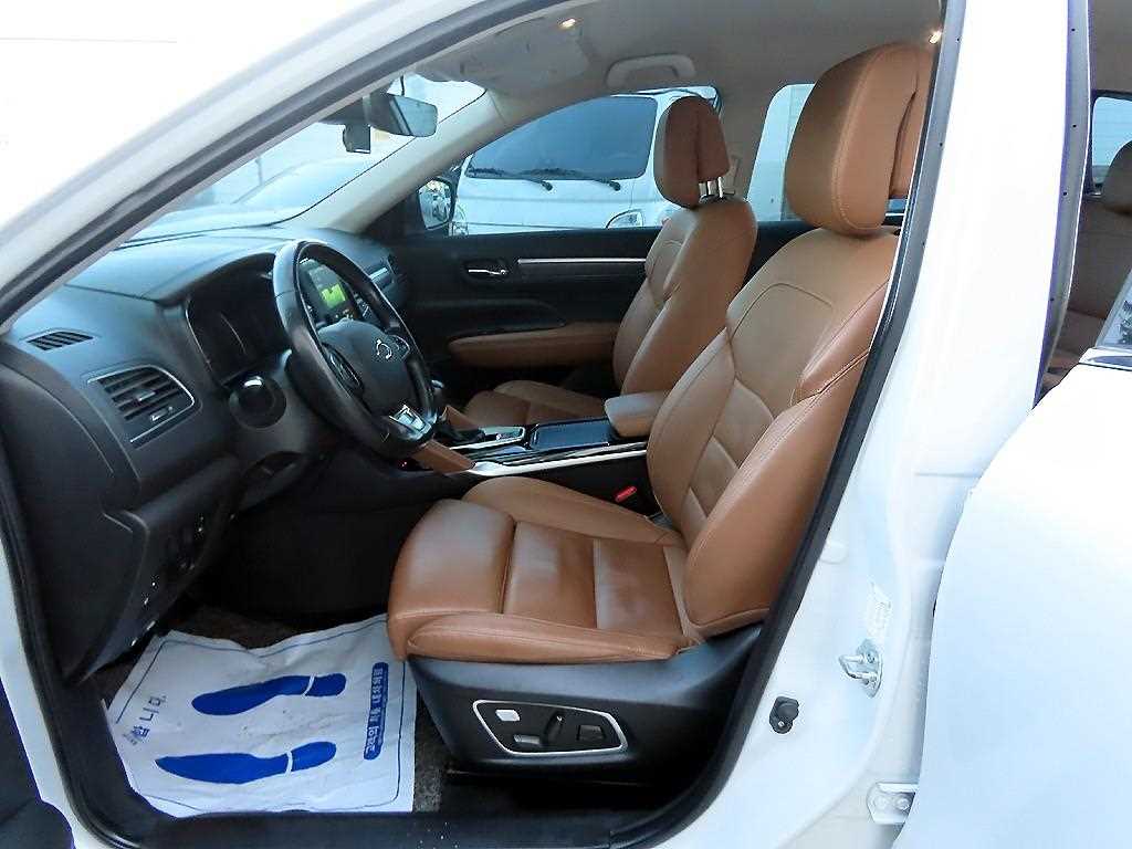 SAMSUNG QM6 - Vista 5