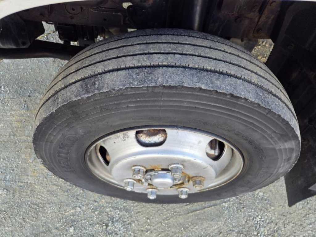 medium and large cargo Cargo 2015 Blanco - Importación desde Corea - HF Imports Iquique - Foto 20