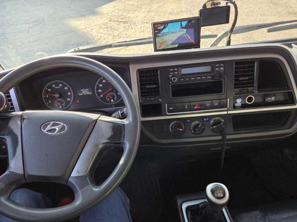 medium and large cargo Cargo - Vista 9