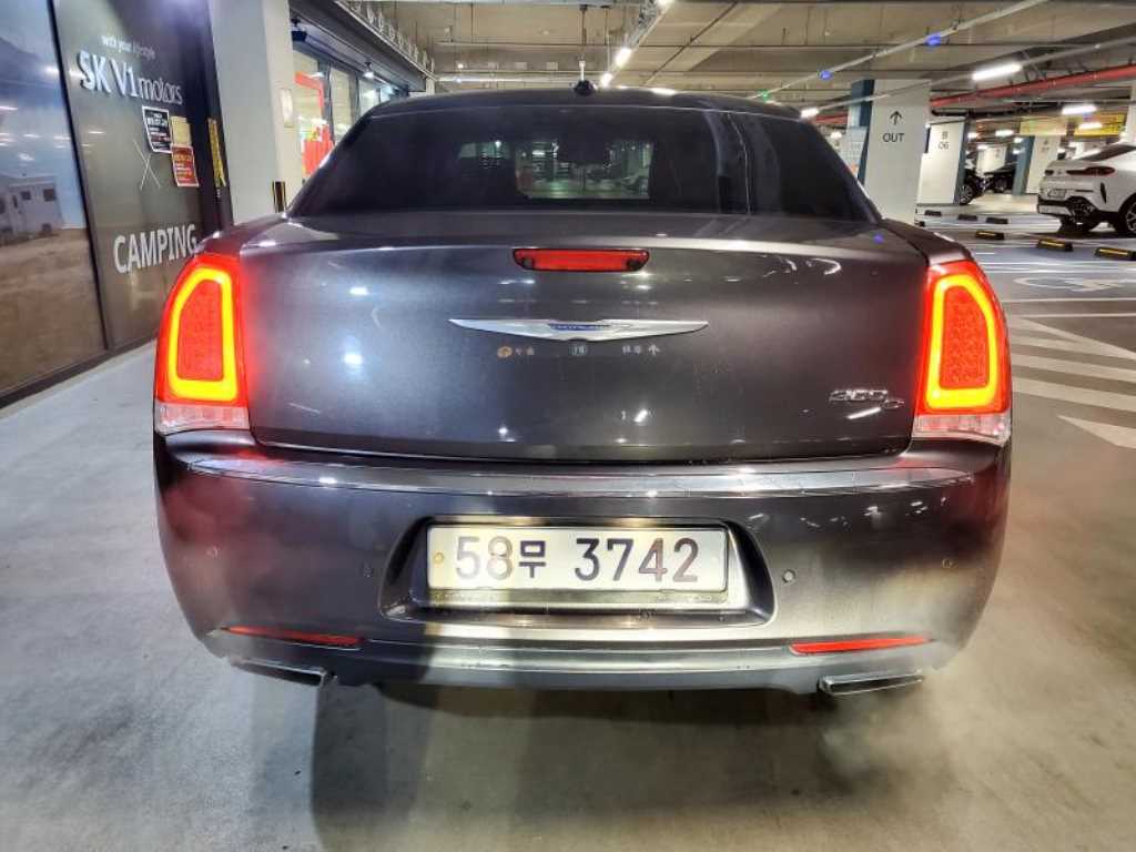 Chrysler 300C - Vista 5