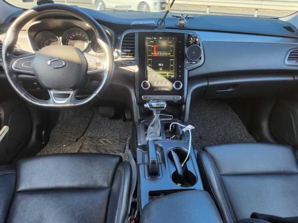 SAMSUNG SM6 - Vista 8