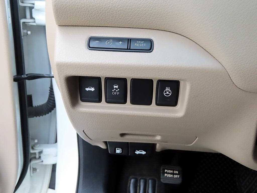 Nissan Altima - Vista 12