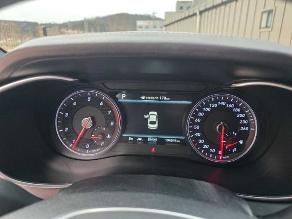 Genesis G70 2019 Blanco - Importación desde Corea - HF Imports Iquique - Foto 17