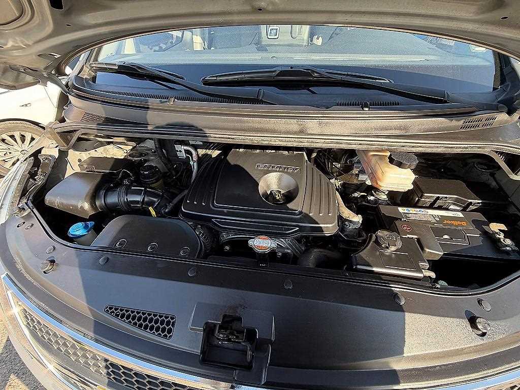 HYUNDAI Starex 2011 - Importación desde Corea - HF Imports Iquique - Foto 18