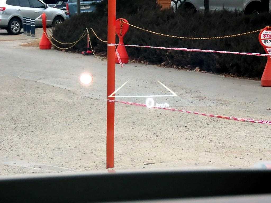 KIA Carnival - Vista 10