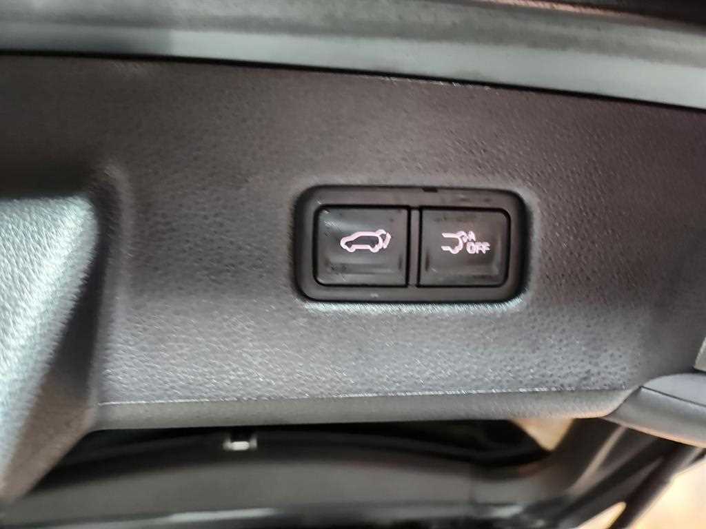 KIA Carnival - Vista 6