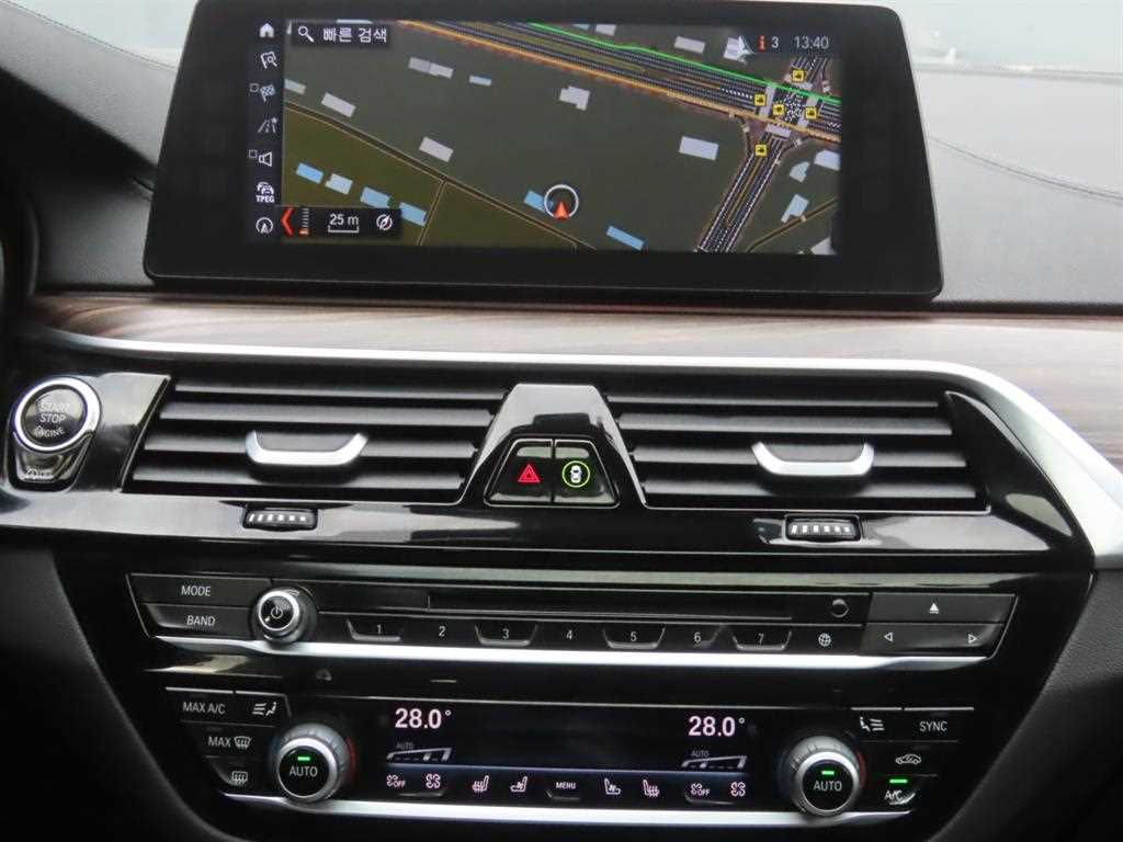 BMW 5 Series - Vista 11