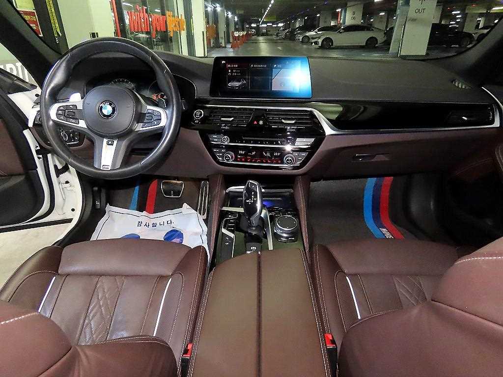 BMW 5 Series - Vista 10
