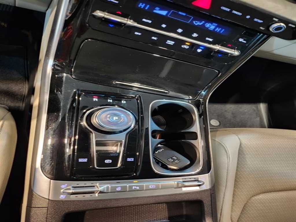 KIA Carnival 2023 Negro - Importación desde Corea - HF Imports Iquique - Foto 16