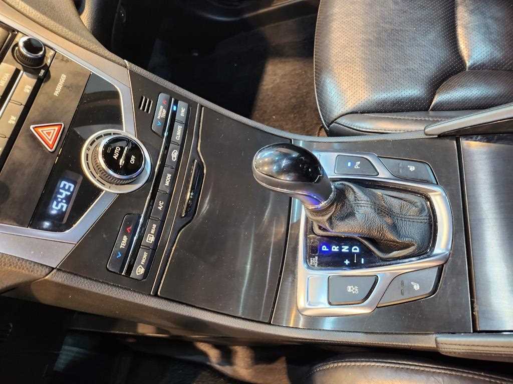 HYUNDAI Grandeur 2015 Negro - Importación desde Corea - HF Imports Iquique - Foto 15