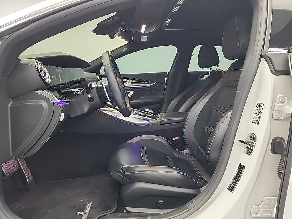 Mercedes Benz AMG GT - Vista 11