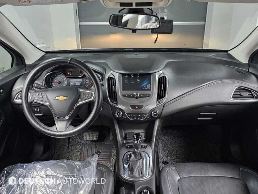 Chevrolet Cruise - Vista 7