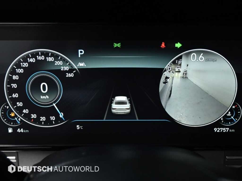 HYUNDAI Grandeur - Vista 8