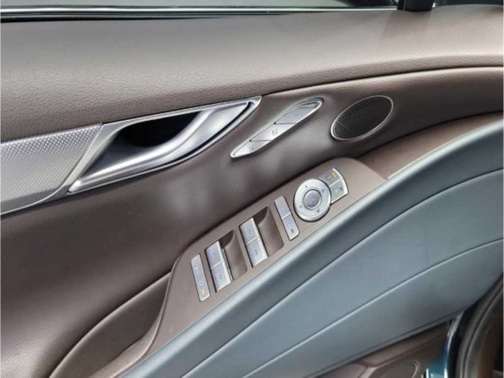 Genesis G80 - Vista 7