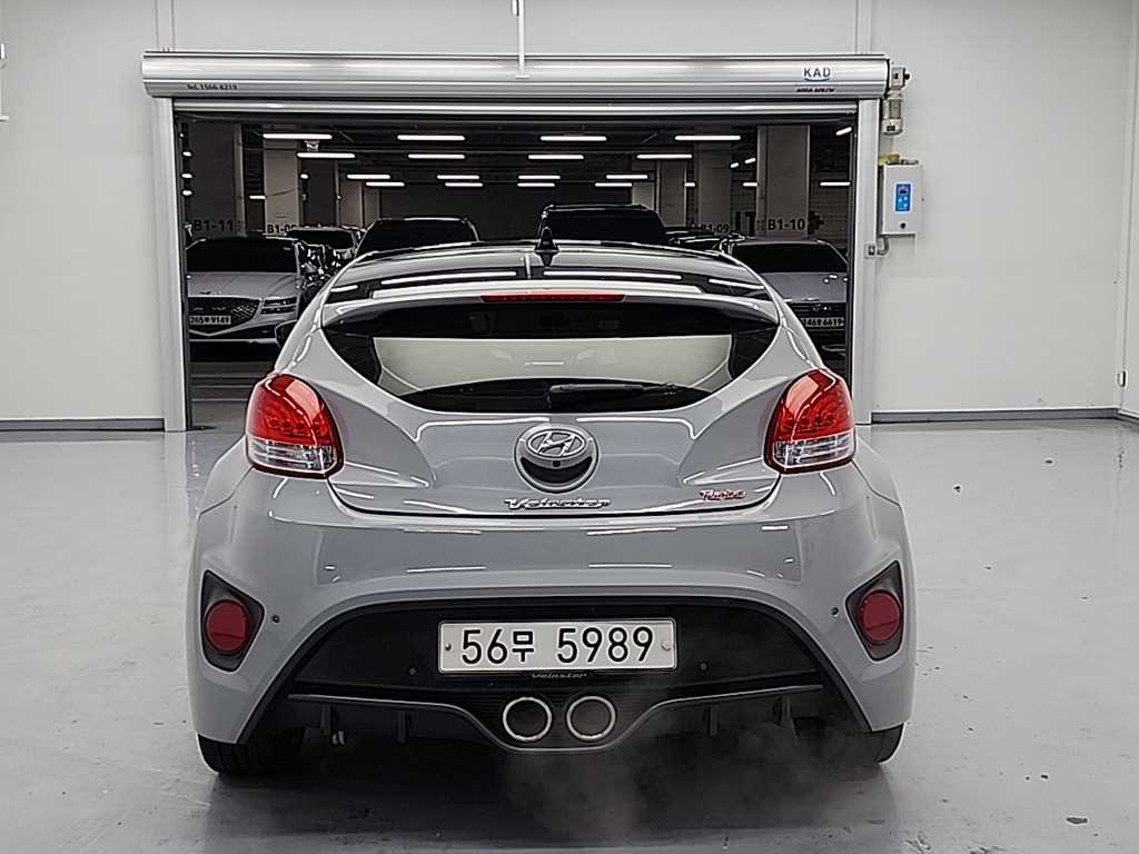 HYUNDAI Veloster - Vista 3