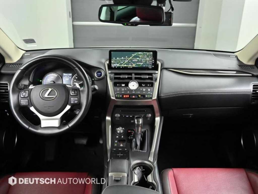 Lexus NX - Vista 7