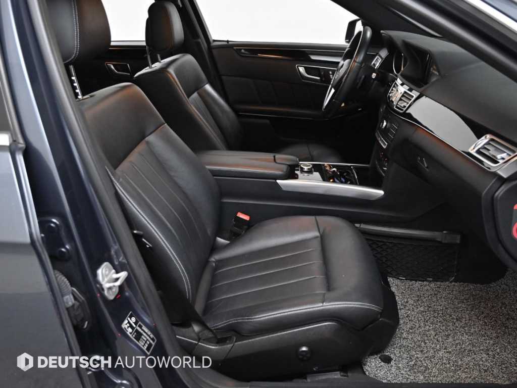 Mercedes Benz E class - Vista 10