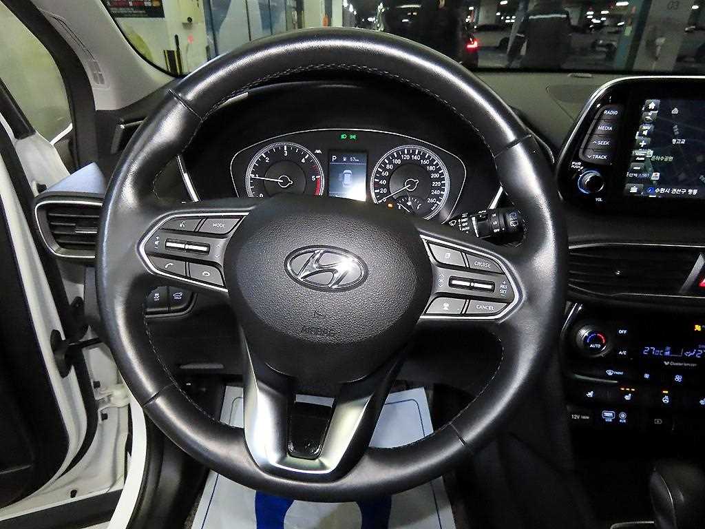 HYUNDAI Santa Fe - Vista 8