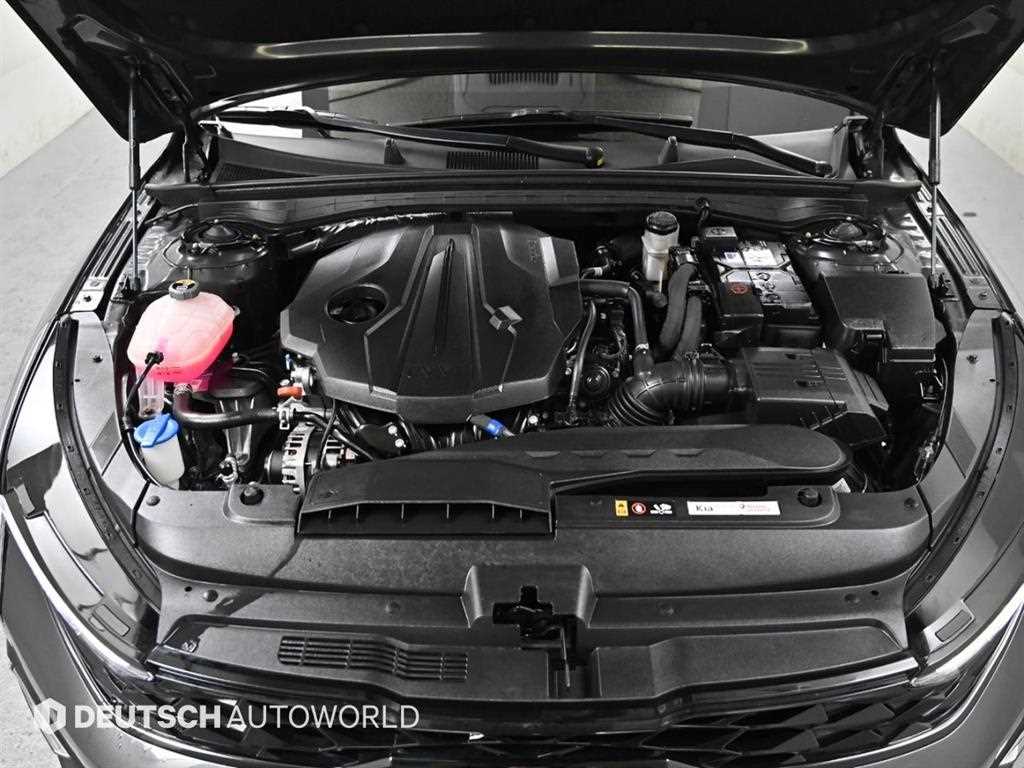 KIA K5 - Vista 6