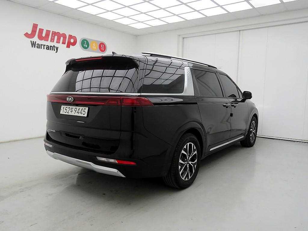 KIA Carnival - Vista 4