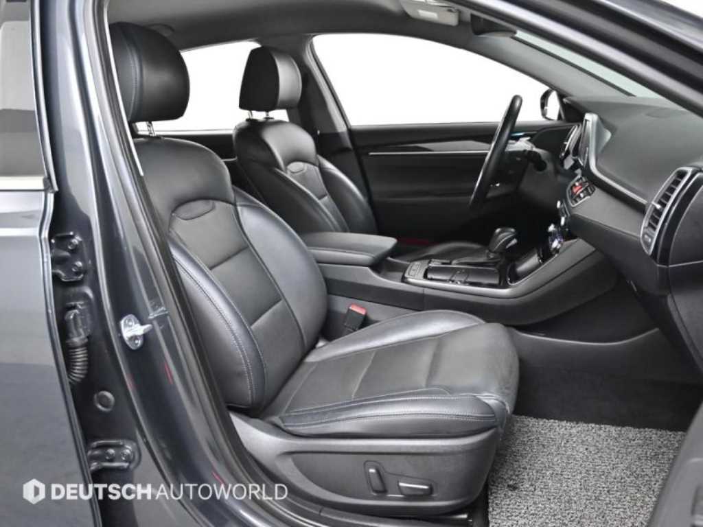 HYUNDAI Grandeur - Vista 10