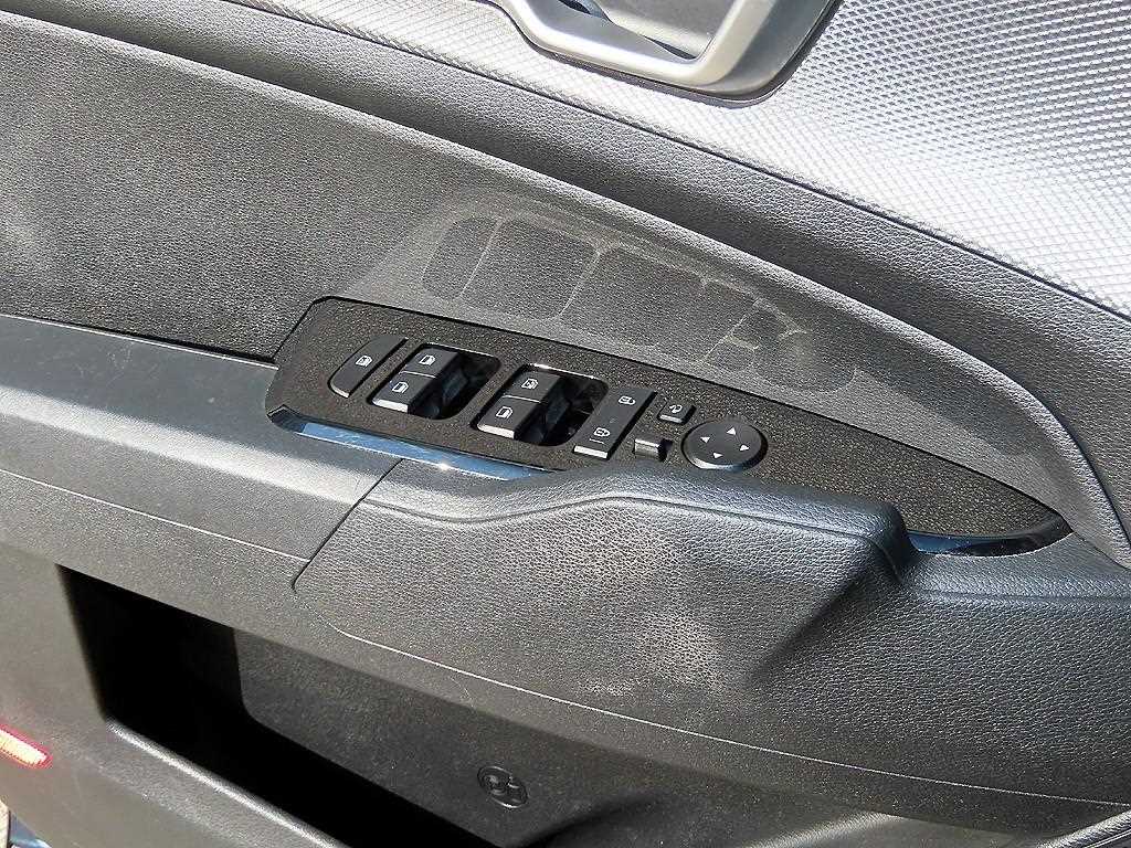 KIA Sportage - Vista 11