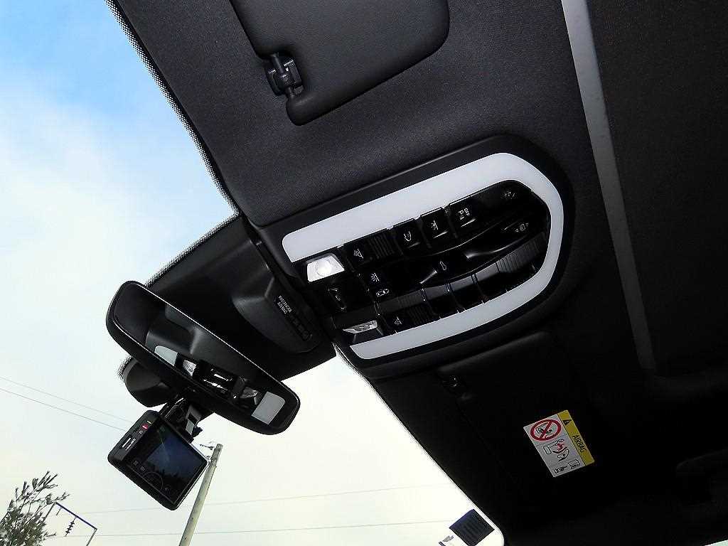 Porsche Macan 2022 Blanco - Importación desde Corea - HF Imports Iquique - Foto 14