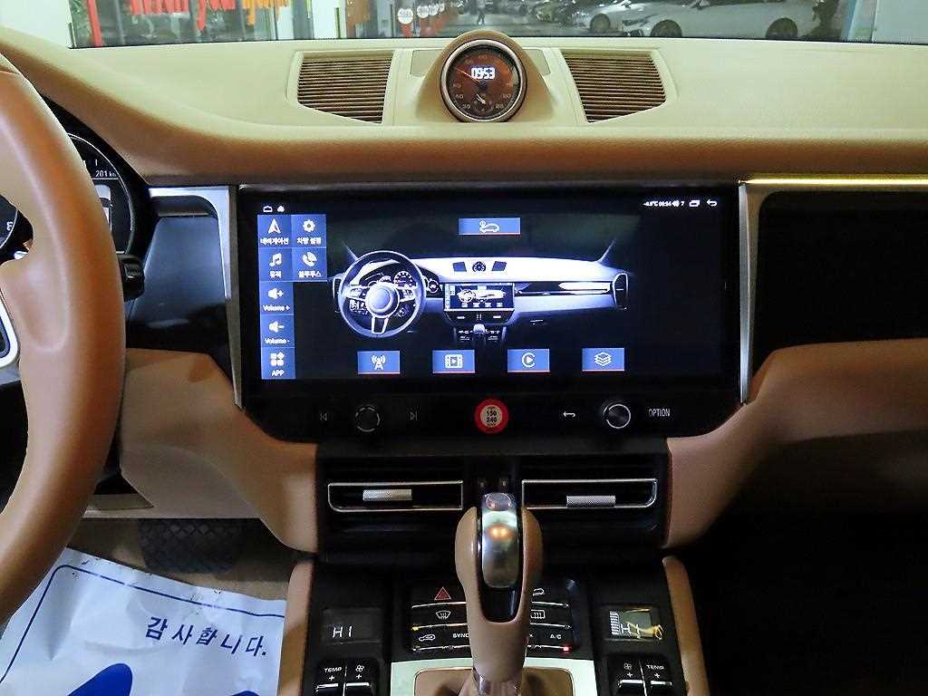 Porsche Macan - Vista 11