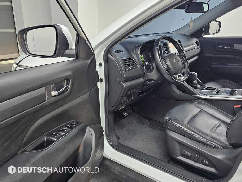 SAMSUNG QM6 - Vista 11