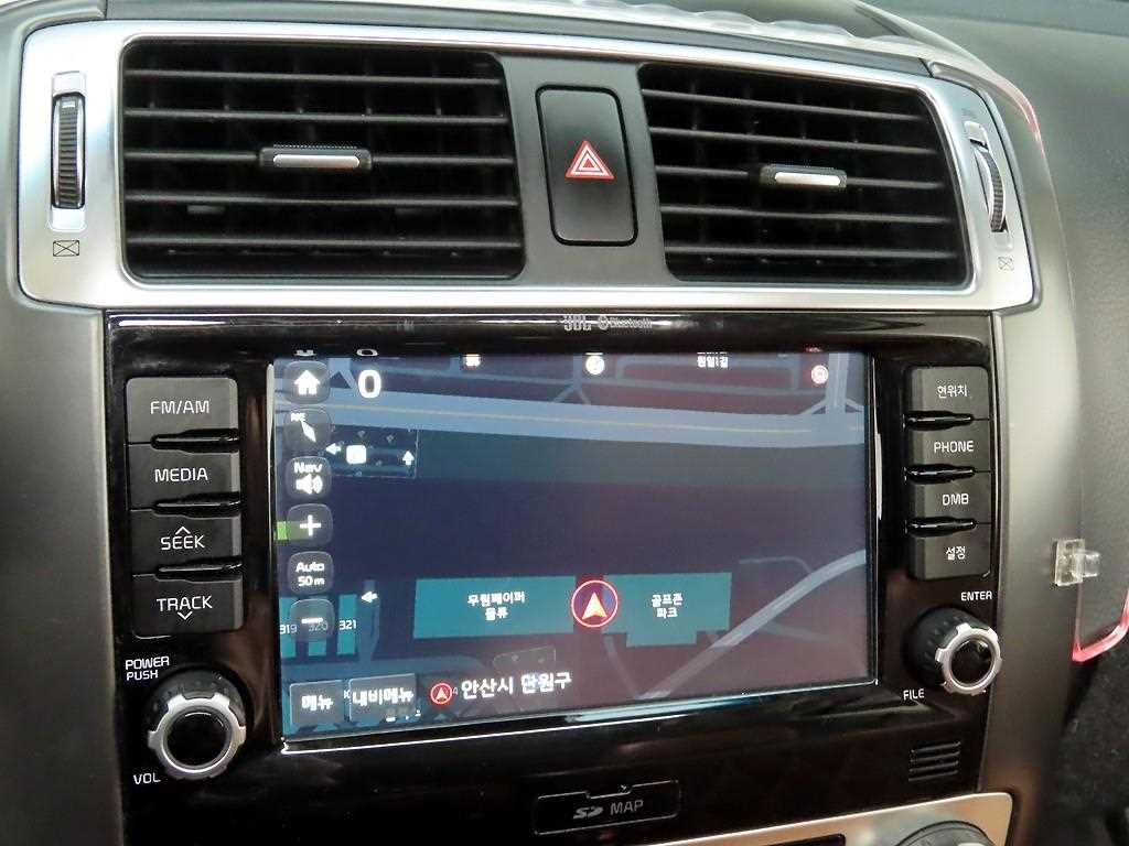 KIA Mohave - Vista 8