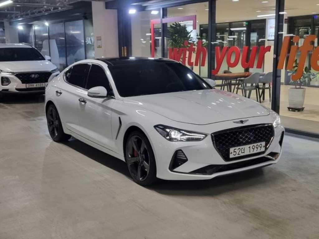 Genesis G70 - Vista 2