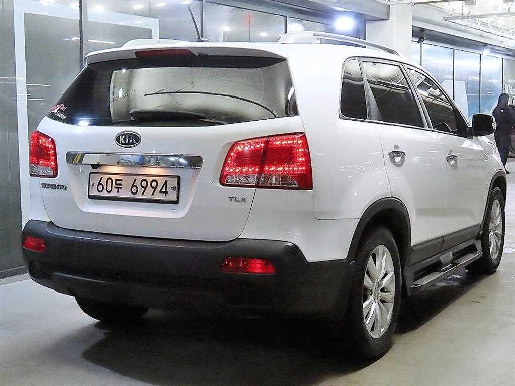 KIA Sorento - Vista 4