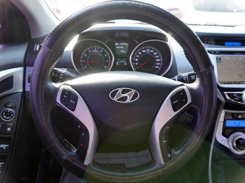 HYUNDAI Avante 2011 Negro - Importación desde Corea - HF Imports Iquique - Foto 18