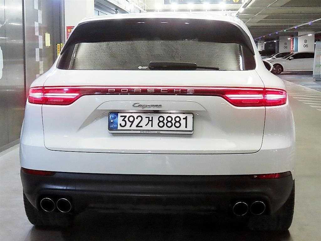 Porsche Cayenne - Vista 5