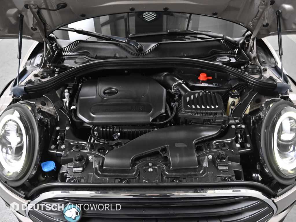 Mini Clubman - Vista 6