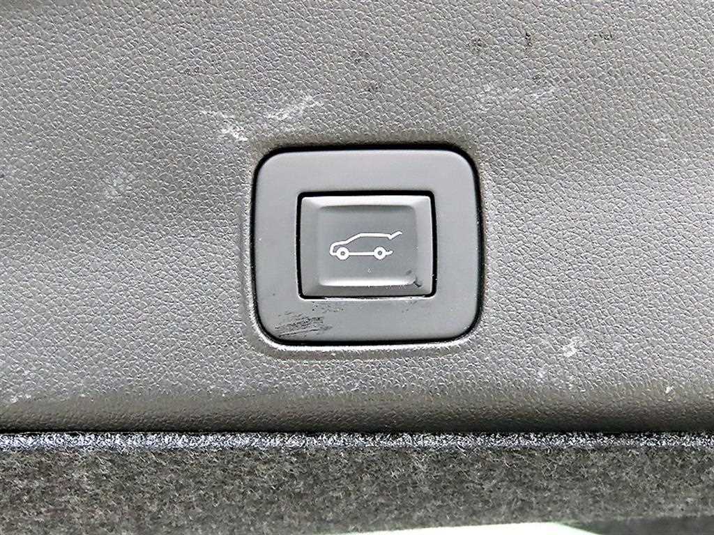 Chevrolet Trail Blazer 2021 Rojo - Importación desde Corea - HF Imports Iquique - Foto 17