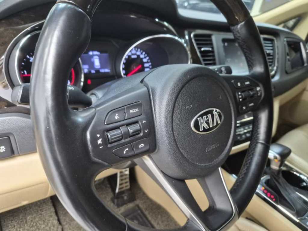 KIA Carnival 2019 - Importación desde Corea - HF Imports Iquique - Foto 15