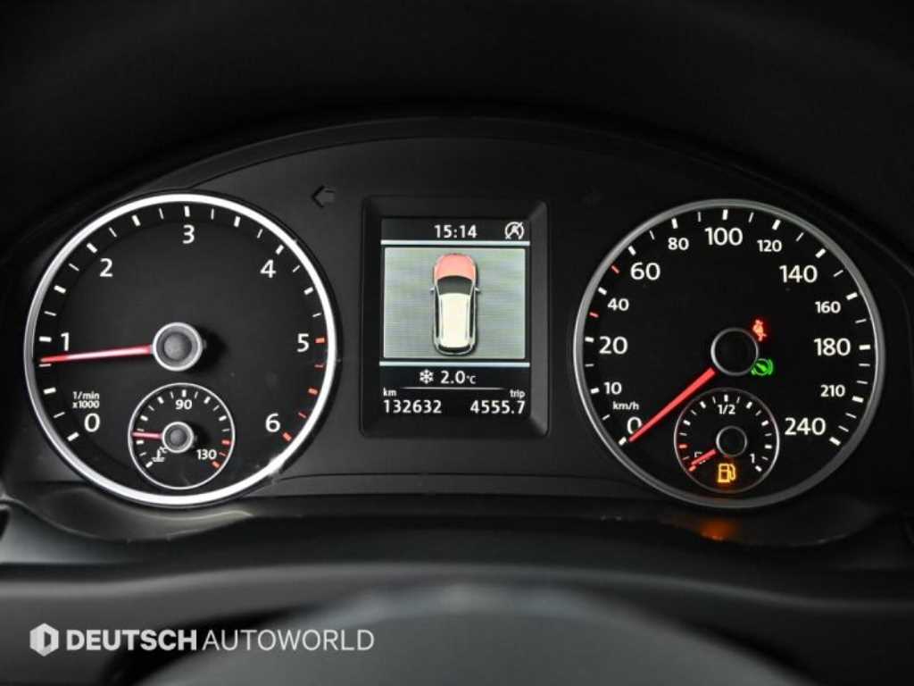 Volkswagen Tiguan - Vista 8