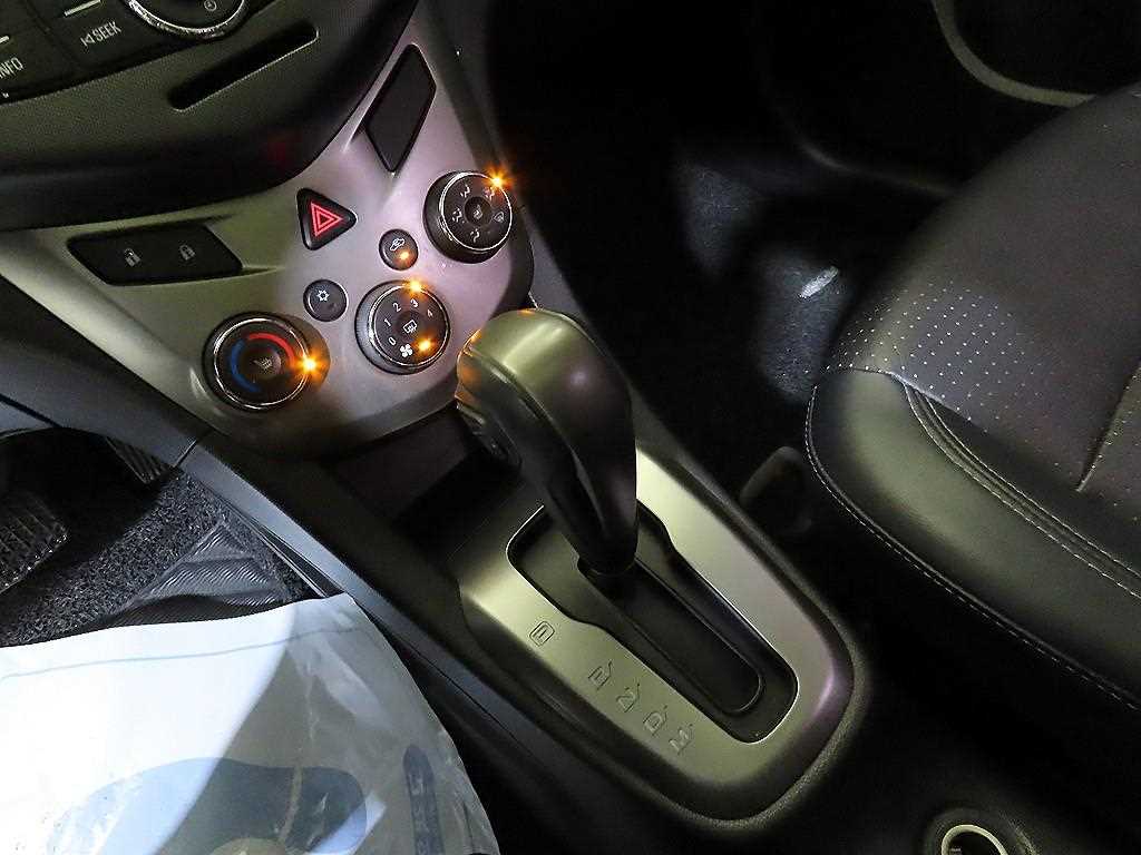 Chevrolet Abeo - Vista 12