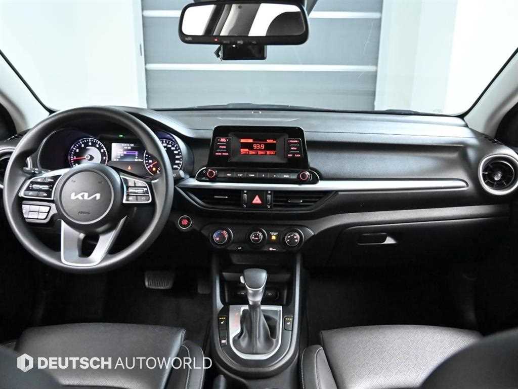 KIA K3 2022 Gris - Importación desde Corea - HF Imports Iquique - Foto 17