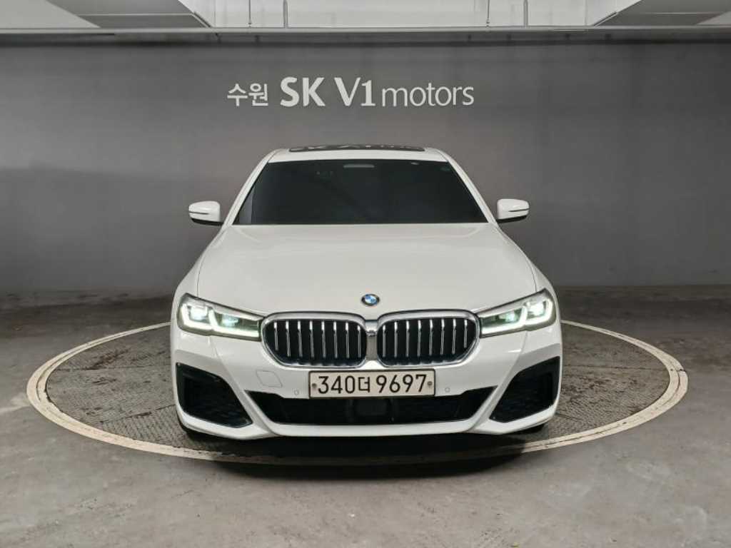 BMW 5 Series 2021 Blanco - Importación desde Corea - HF Imports Iquique - Foto 1