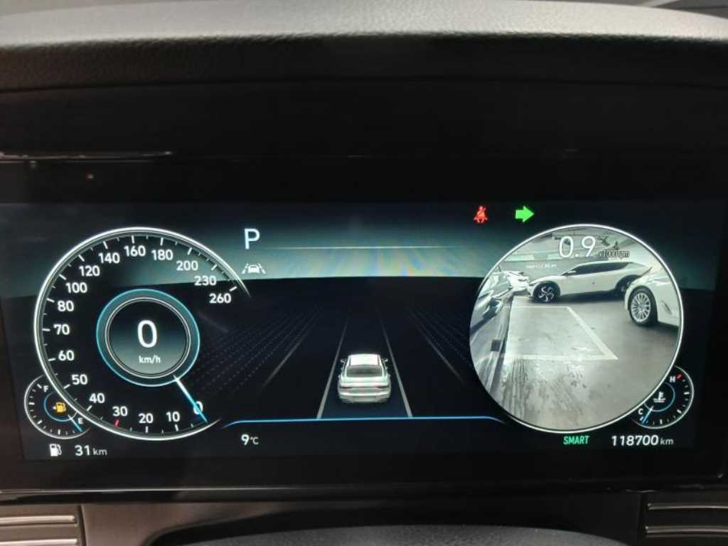 HYUNDAI Grandeur - Vista 10