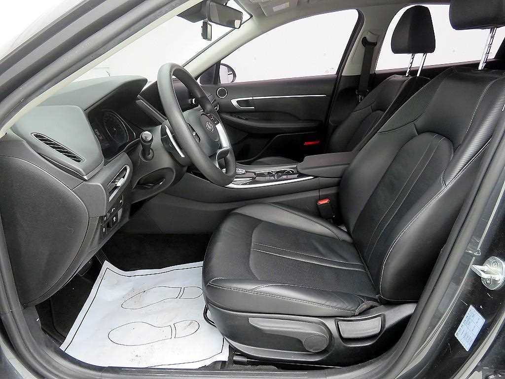 HYUNDAI Sonata - Vista 5