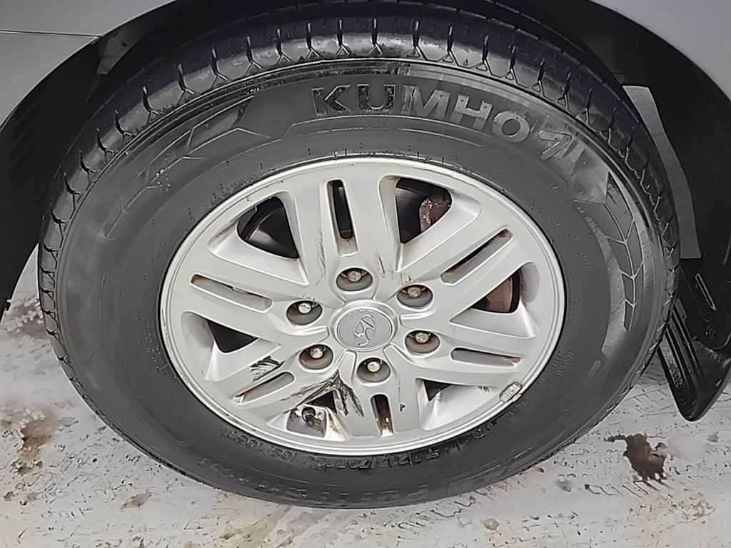 HYUNDAI Starex 2017 Gris - Importación desde Corea - HF Imports Iquique - Foto 18